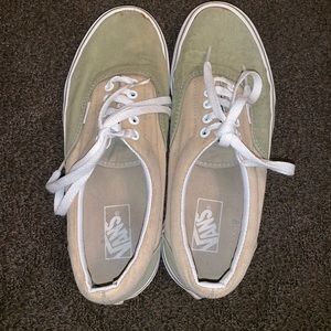 Men’s grey Vans size 9